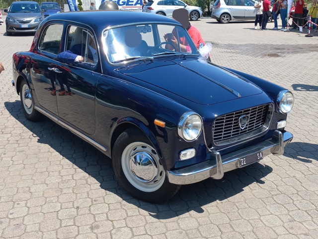 www.targhenere.net/gallery2/wp-content/uploads/2023/06/lancia_appia_iii_serie_2.jpg