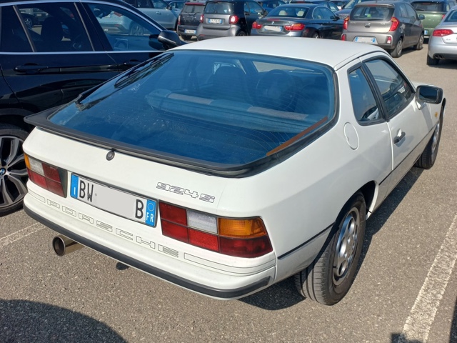 www.targhenere.net/gallery2/wp-content/uploads/2023/06/porsche_924_s_1_argiuliasuper_tn72722.jpg
