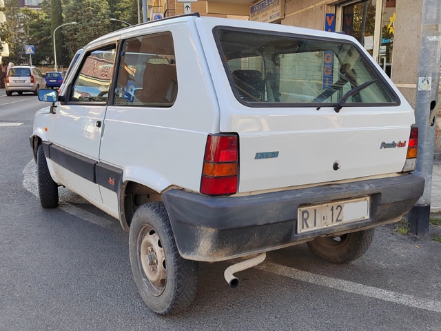 www.targhenere.net/gallery2/wp-content/uploads/2023/07/fiat_panda_ri12_1.jpg