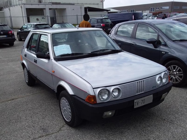 www.targhenere.net/gallery2/wp-content/uploads/2023/07/fiat_ritmo_70_s_super_team_1987_2.jpg