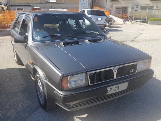 www.targhenere.net/gallery2/wp-content/uploads/2023/07/lancia_delta_i_16_ie_gt_tonymura.jpg