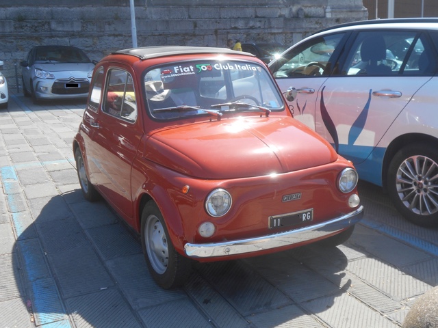 www.targhenere.net/gallery2/wp-content/uploads/2023/08/fiat_500_r_lug23_front.jpg