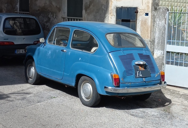 www.targhenere.net/gallery2/wp-content/uploads/2023/08/fiat_600_d_1_argiuliasuper_tn60366.jpg