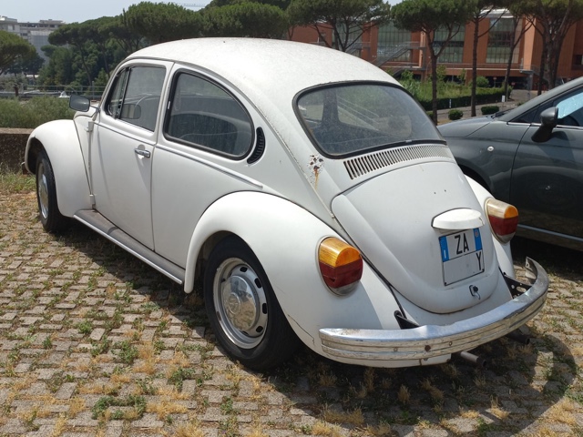 www.targhenere.net/gallery2/wp-content/uploads/2023/08/volkswagen_maggiolone_argiuliasuper_tn25803.jpg