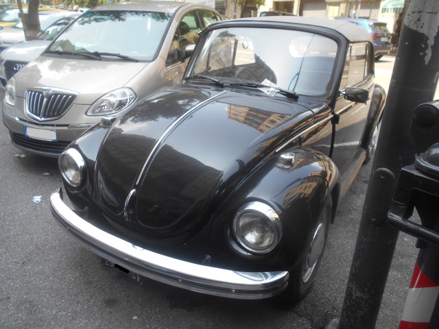 www.targhenere.net/gallery2/wp-content/uploads/2023/08/vw_maggiolone_1303_cabrio_lug23_front_blowup_tn11926.jpg