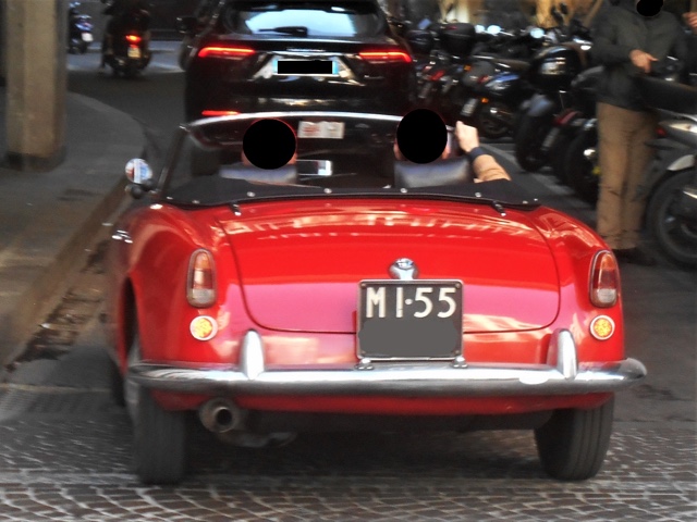 www.targhenere.net/gallery2/wp-content/uploads/2023/09/alfa_romeo_giulietta_spider_apr23_blowup_tn55889.jpg