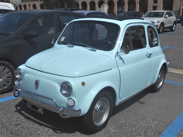 www.targhenere.net/gallery2/wp-content/uploads/2023/09/fiat_500_l_lug23_front.jpg