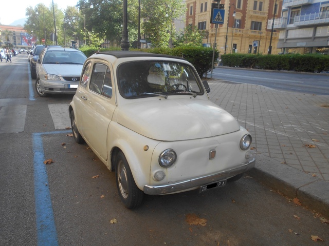 www.targhenere.net/gallery2/wp-content/uploads/2023/09/fiat_500_l_set_23_front__blowup_tn17332.jpg
