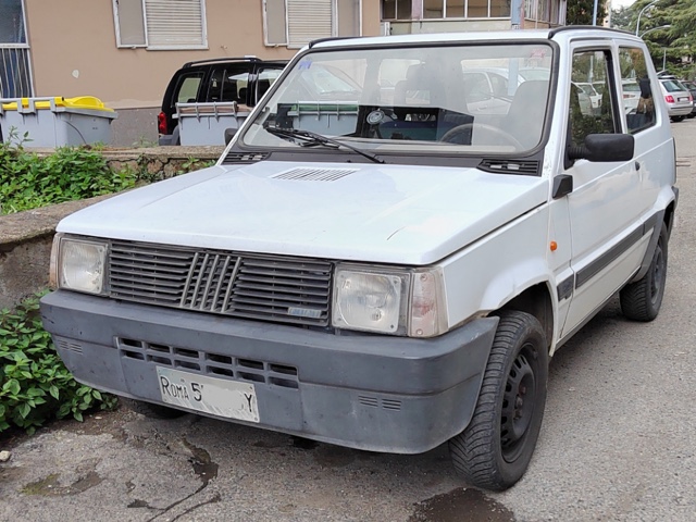 www.targhenere.net/gallery2/wp-content/uploads/2023/09/fiat_panda_rm5y.jpg