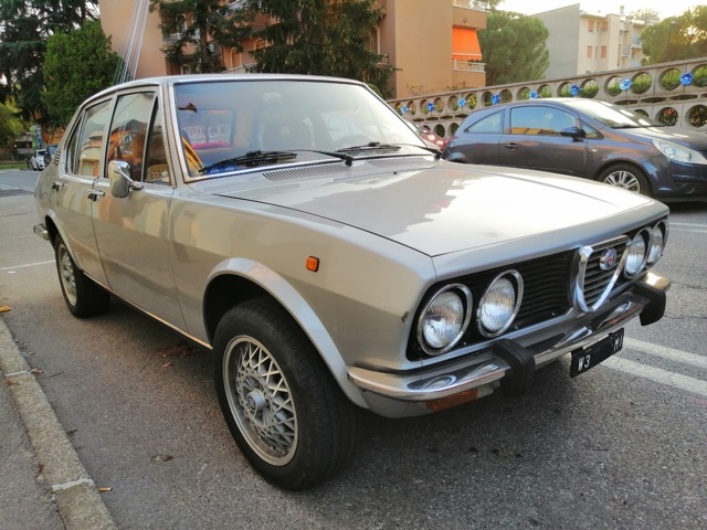 www.targhenere.net/gallery2/wp-content/uploads/2023/10/alfetta_s4_tn30915_01.jpg