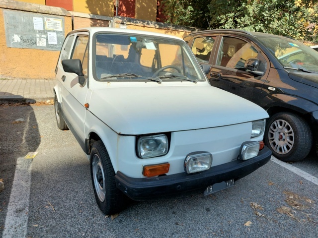 www.targhenere.net/gallery2/wp-content/uploads/2023/10/fiat126_bue_tn41198_01.jpg