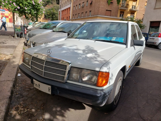 www.targhenere.net/gallery2/wp-content/uploads/2023/10/mercedes190bueant.jpg