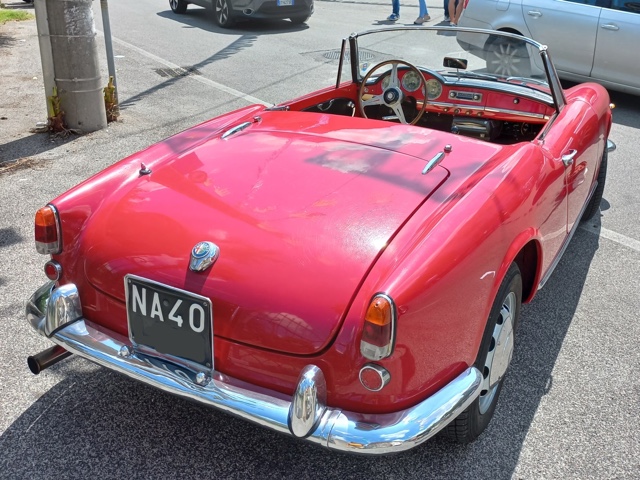 www.targhenere.net/gallery2/wp-content/uploads/2023/11/alfa_romeo_giulietta_spider_1_1_argiuliasuper_tn65973.jpg