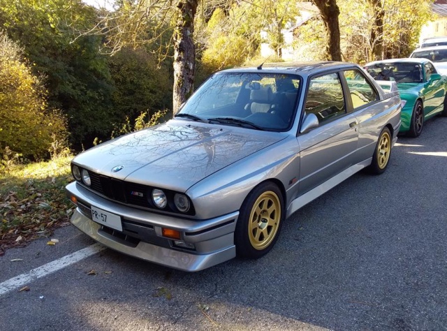 www.targhenere.net/gallery2/wp-content/uploads/2023/11/bmw_m3_1986_1990_2.jpg