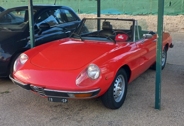 www.targhenere.net/gallery2/wp-content/uploads/2023/12/alfa_romeo_spider_2.jpg