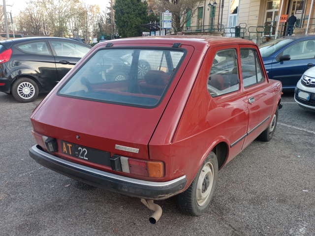 www.targhenere.net/gallery2/wp-content/uploads/2023/12/fiat127_alfa33_tn49364.jpg