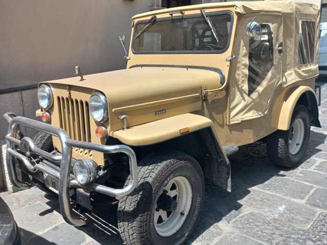 www.targhenere.net/gallery2/wp-content/uploads/2024/01/jeep_2.jpg