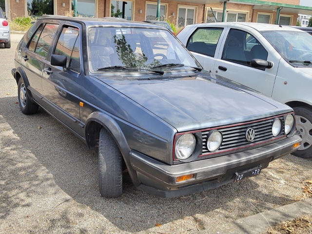 www.targhenere.net/gallery2/wp-content/uploads/2024/01/volkswagen_golf_tr20_1.jpg