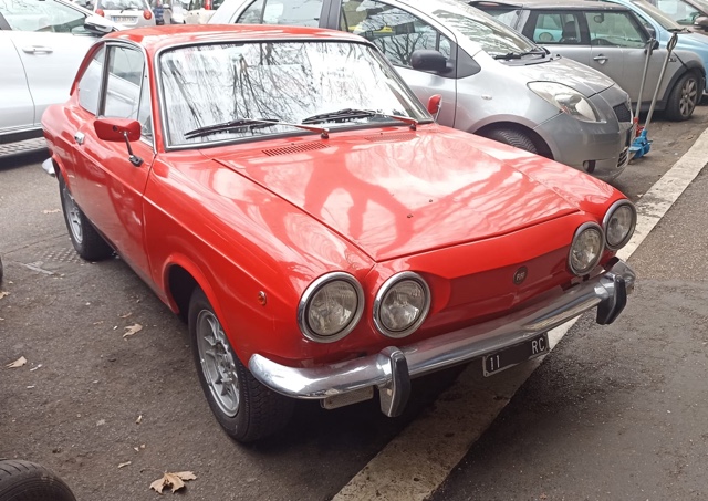 www.targhenere.net/gallery2/wp-content/uploads/2024/02/fiat850coupeantking.jpg