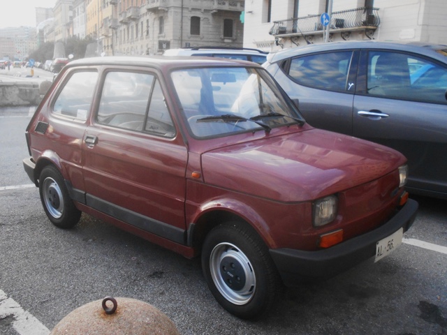 www.targhenere.net/gallery2/wp-content/uploads/2024/02/fiat_126_fsm_gen24_front.jpg