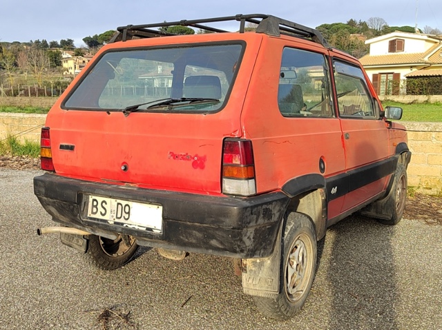 www.targhenere.net/gallery2/wp-content/uploads/2024/02/fiat_panda_44_bsd9.jpg