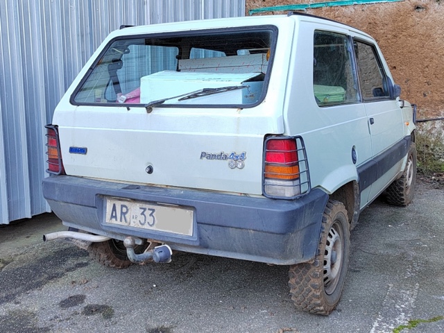 www.targhenere.net/gallery2/wp-content/uploads/2024/02/fiat_panda_ar33.jpg