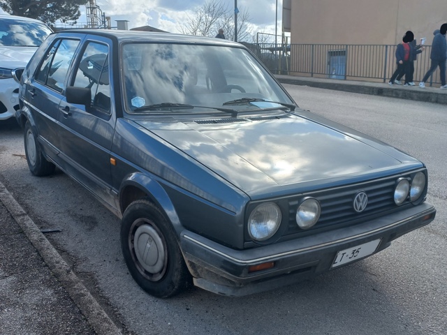 www.targhenere.net/gallery2/wp-content/uploads/2024/02/volkswagen_golf_gl_2.jpg