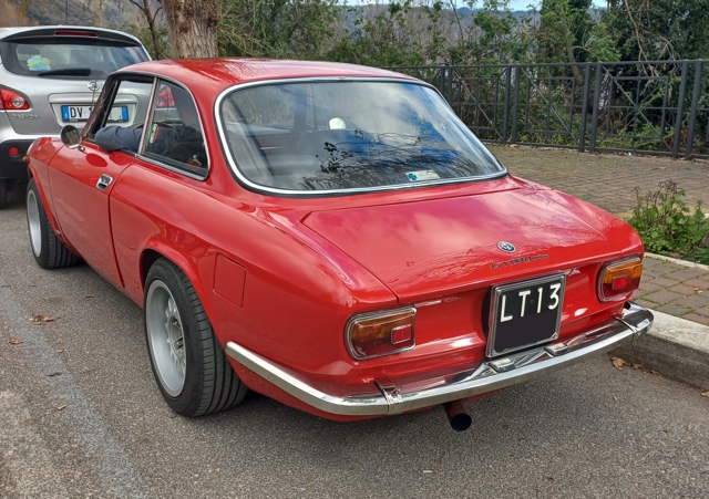 www.targhenere.net/gallery2/wp-content/uploads/2024/03/alfa_romeo_gt_junior_1_argiuliasuper_tn43473.jpg