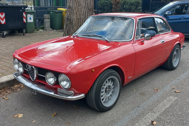www.targhenere.net/gallery2/wp-content/uploads/2024/03/alfa_romeo_gt_junior_2_argiuliasuper_tn43473.jpg