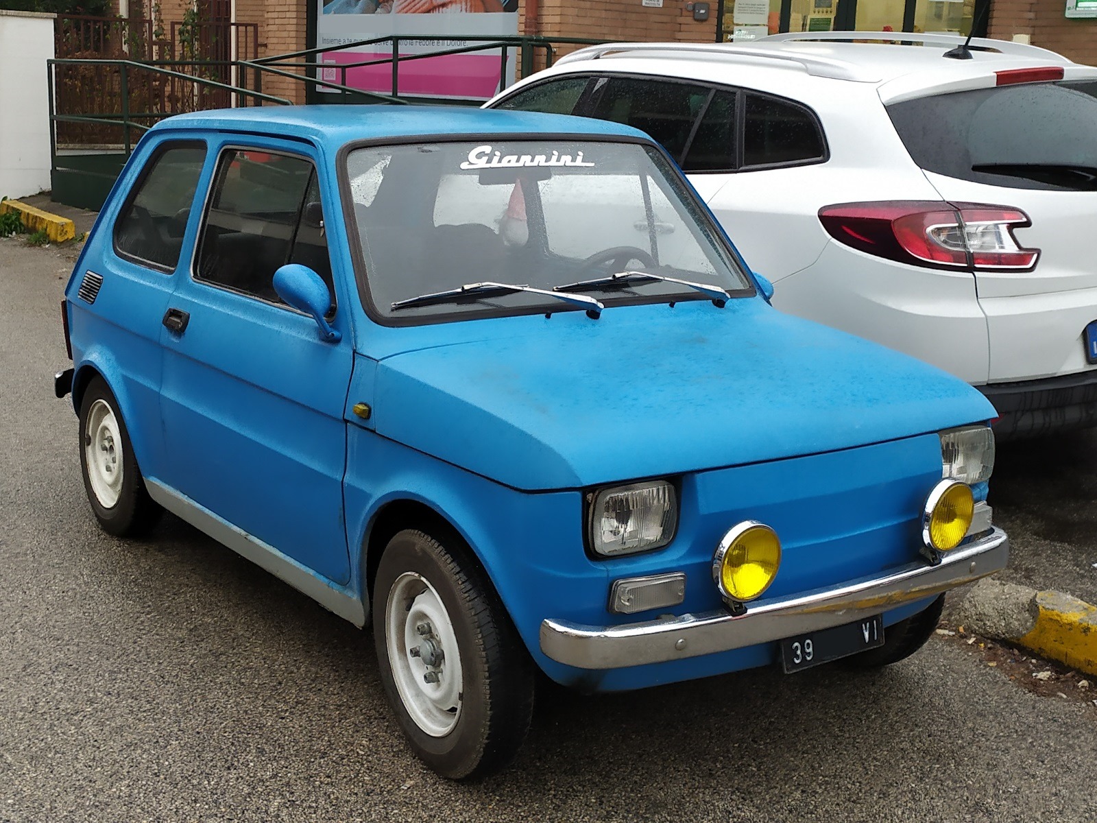 www.targhenere.net/gallery2/wp-content/uploads/2024/03/fiat126_gabford_tn76585.jpg