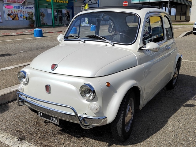 www.targhenere.net/gallery2/wp-content/uploads/2024/03/fiat_500_rmf7.jpg