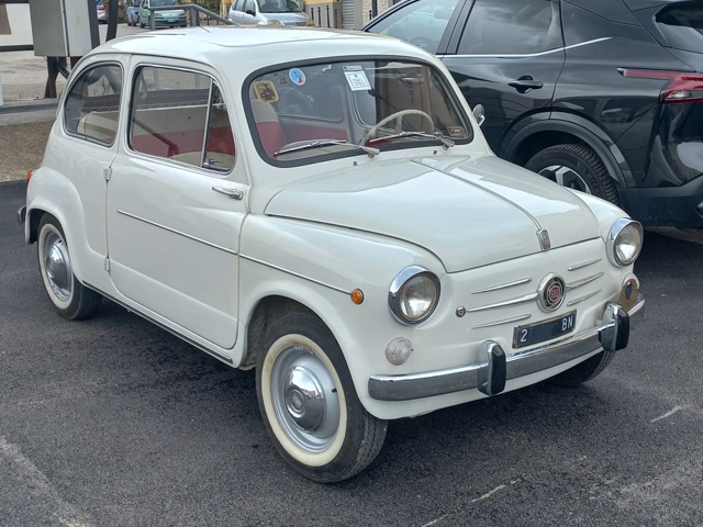 www.targhenere.net/gallery2/wp-content/uploads/2024/03/fiat_600_2_2.jpg