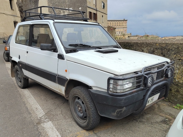 www.targhenere.net/gallery2/wp-content/uploads/2024/03/fiat_panda_an56.jpg