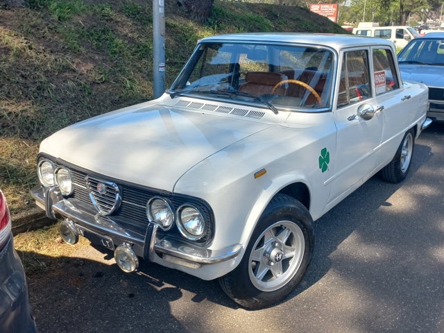 www.targhenere.net/gallery2/wp-content/uploads/2024/04/alfa_romeo_giulia_ns_2.jpg