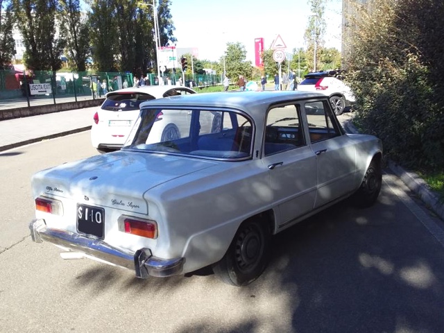 www.targhenere.net/gallery2/wp-content/uploads/2024/04/alfa_romeo_giulia_super_1600_1970_deltago_tn30104.jpg