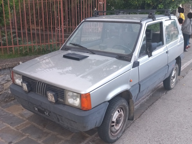 www.targhenere.net/gallery2/wp-content/uploads/2024/05/fiat_panda_2.jpg