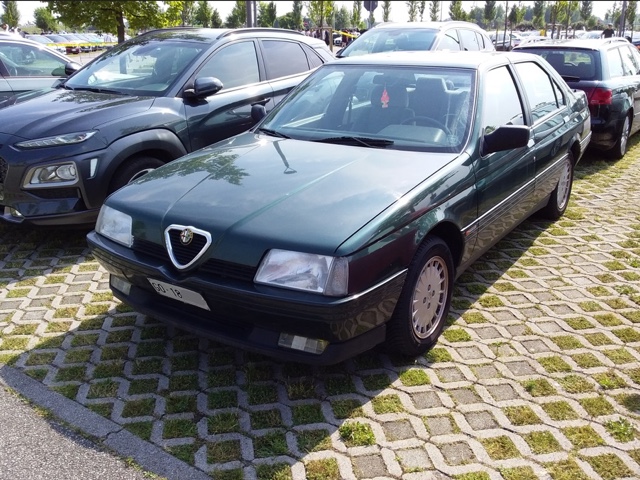 www.targhenere.net/gallery2/wp-content/uploads/2024/06/alfa_romeo_164_t_spark_20_1988_2.jpg