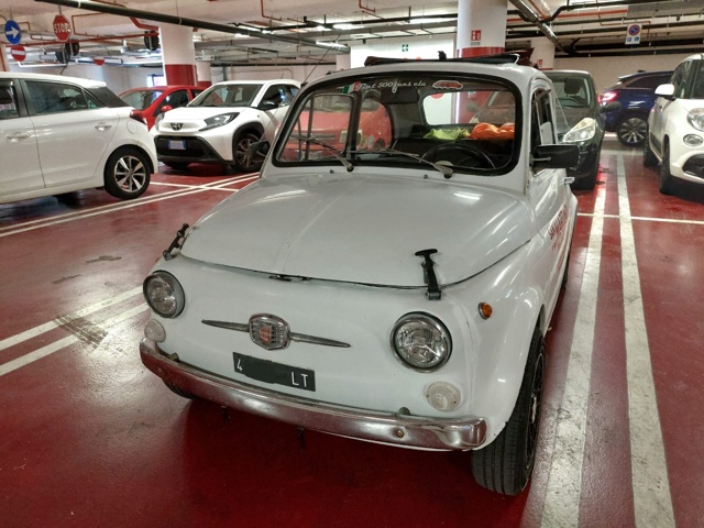 www.targhenere.net/gallery2/wp-content/uploads/2024/08/fiat500_bue_tn65630_01.jpg