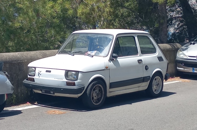 www.targhenere.net/gallery2/wp-content/uploads/2024/08/fiat_126_2_argiuliasuper_tn64267.jpg