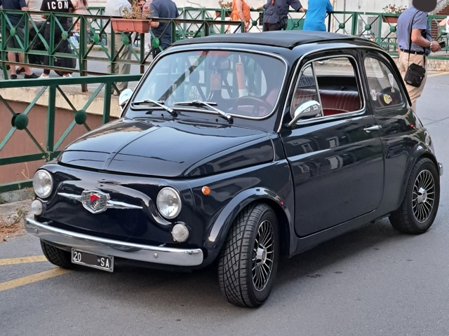 www.targhenere.net/gallery2/wp-content/uploads/2024/08/fiat_500_2_1.jpg