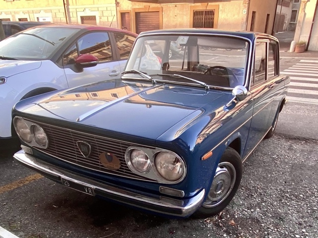 www.targhenere.net/gallery2/wp-content/uploads/2024/08/lancia_fulvia_1300_4m_vr25_pt2.jpg