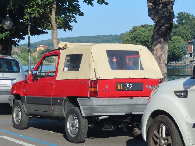 www.targhenere.net/gallery2/wp-content/uploads/2024/08/panda_moretti_classicauto_tn16429.jpg
