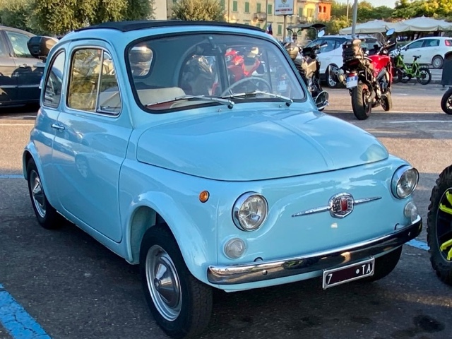 www.targhenere.net/gallery2/wp-content/uploads/2024/09/fiat_500f_ta75117.jpg
