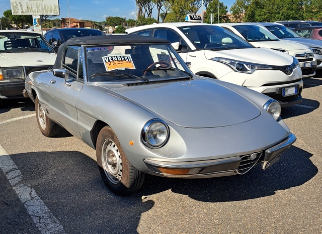 www.targhenere.net/gallery2/wp-content/uploads/2024/10/alfa_romeo_spider_2.jpg