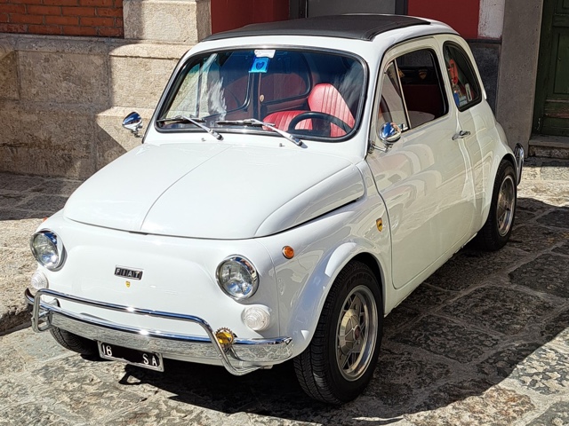 www.targhenere.net/gallery2/wp-content/uploads/2024/10/fiat_500_l_1.jpg