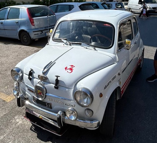 www.targhenere.net/gallery2/wp-content/uploads/2024/10/fiat_600_2.jpg