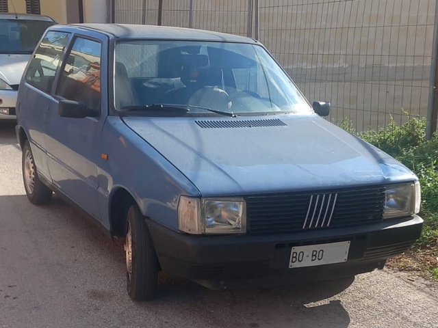 www.targhenere.net/gallery2/wp-content/uploads/2024/10/fiat_uno_bob0.jpg