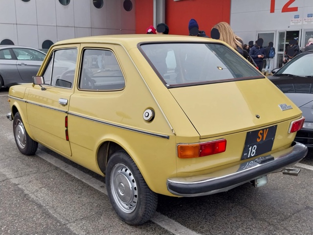 www.targhenere.net/gallery2/wp-content/uploads/2024/11/fiat127_markino_tn41382_01.jpg