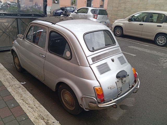 www.targhenere.net/gallery2/wp-content/uploads/2024/11/fiat_500_l_strabuzov_tn14868.jpg