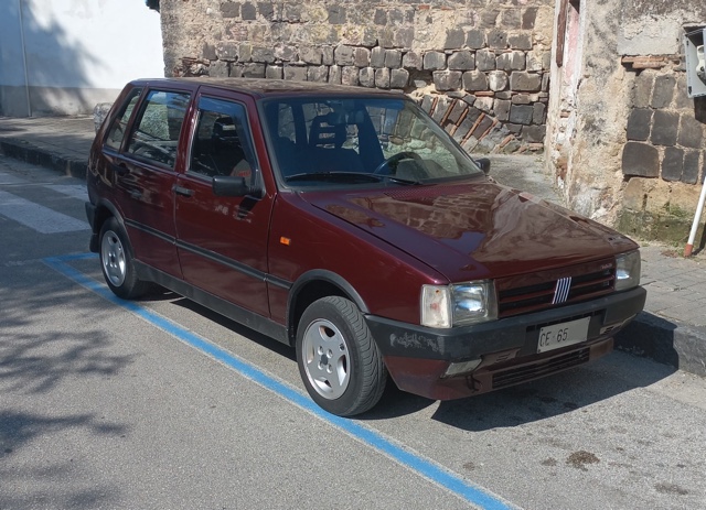 www.targhenere.net/gallery2/wp-content/uploads/2024/11/fiat_uno_turbo_d_2.jpg